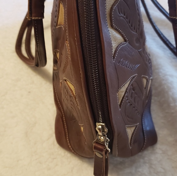 Gabriel's genuine leather purse - Picture 7 of 8